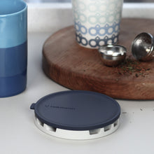 Load image into Gallery viewer, [2pack of Mug mate] Multi-purpose silicone lid &amp; coaster (Blue)
