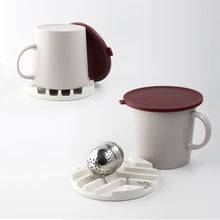Load image into Gallery viewer, [2pack of Mug mate] Multi-purpose silicone lid &amp; coaster (Red)
